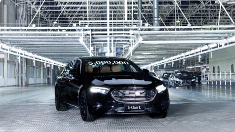 高質(zhì)量發(fā)展拾階而上攀新高 ——北京奔馳整車累計產(chǎn)量突破五百萬輛