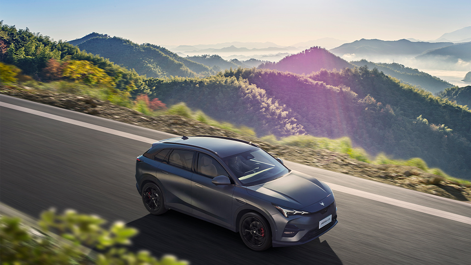 行業(yè)首批 北汽入圍智能網(wǎng)聯(lián)汽車準(zhǔn)入和上路通行試點(diǎn)聯(lián)合體