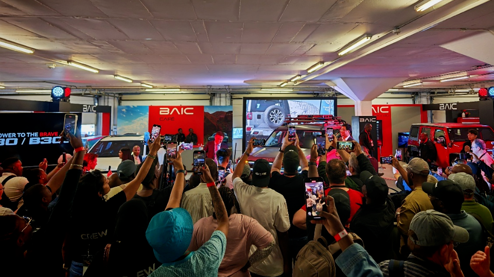 閃耀FOM丨北汽南非全新車型B30領銜亮相2025約翰內斯堡國際汽車節